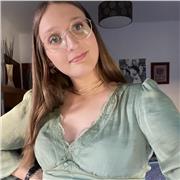 Profesora de inglés que imparte clases particulares especializadas
